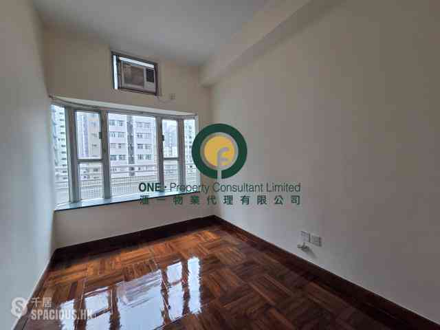 Sai Ying Pun - Lechler Court 08