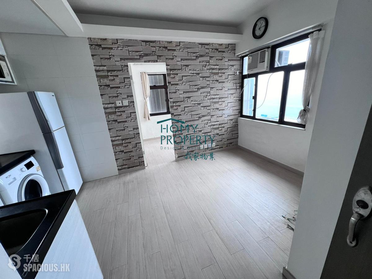 Sai Ying Pun - Viking Court 01