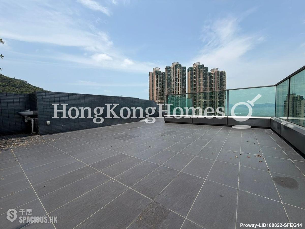 Shek Tong Tsui - Novum West 01