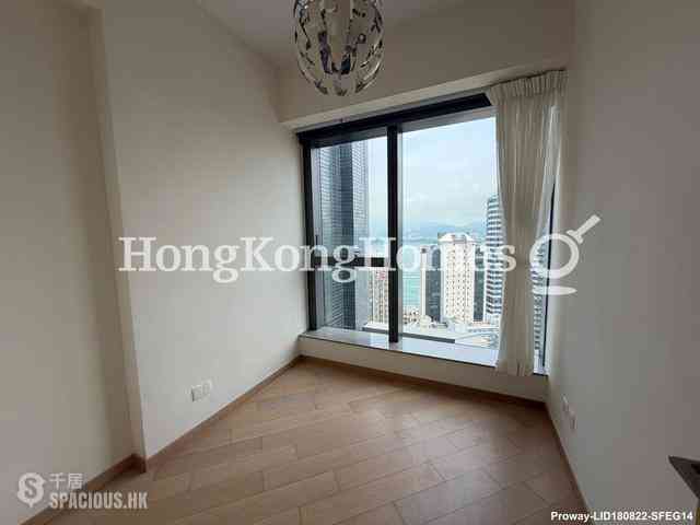 Shek Tong Tsui - Novum West 07