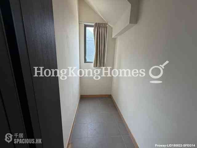Shek Tong Tsui - Novum West 11