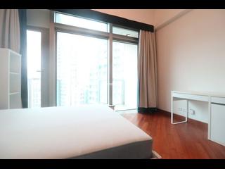 Wan Chai - The Avenue Phase 2 05