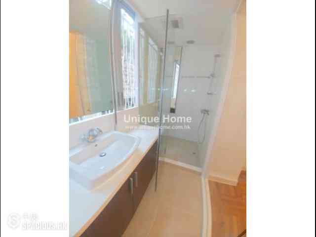 Mid Levels Central - Kam Yuen Mansion 07