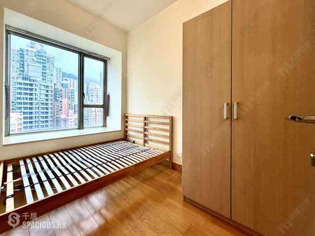 Sai Ying Pun - Island Crest 12