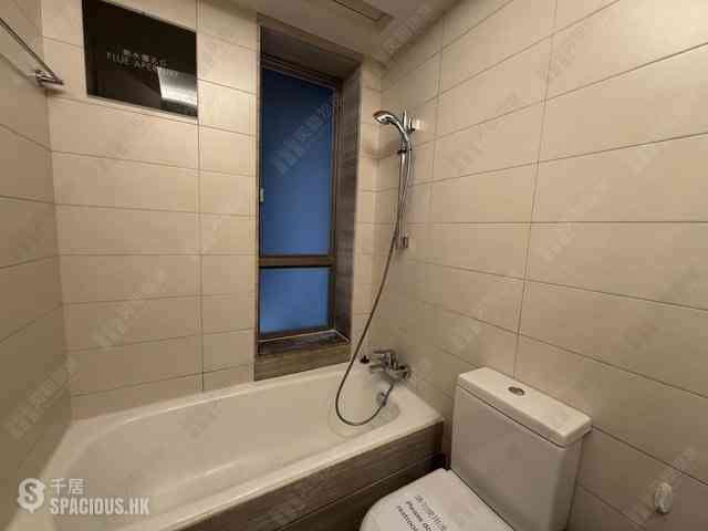 Sai Ying Pun - Island Crest 18