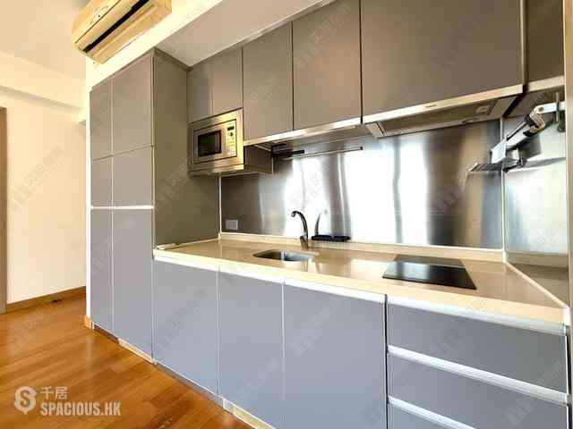 Sai Ying Pun - Island Crest 08