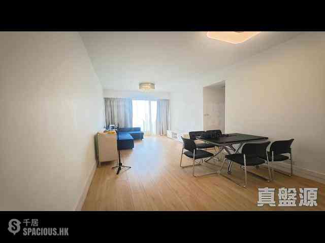 Quarry Bay - The Orchards Block 2 16