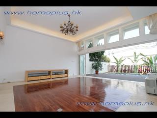 Clear Water Bay - Golden Lake Villa 02