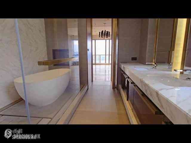 Tai Hang - The Signature 08