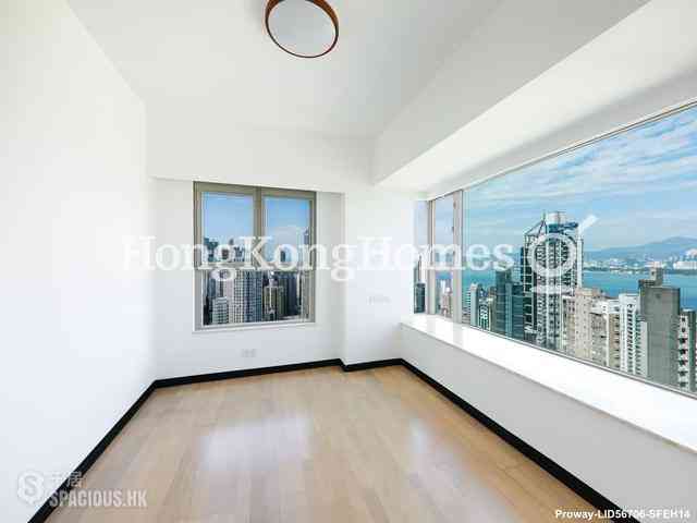 Sai Ying Pun - Centre Place 05