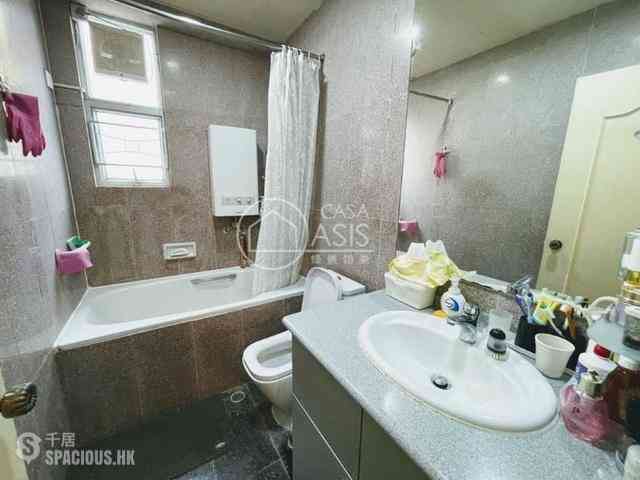 Pok Fu Lam - Albany Court 04
