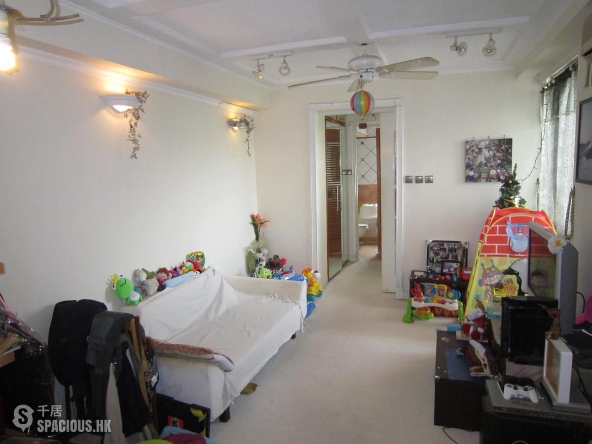 Discovery Bay - Discovery Bay Phase 5 Greenvale Village Greenfield Court (Block 3) 01