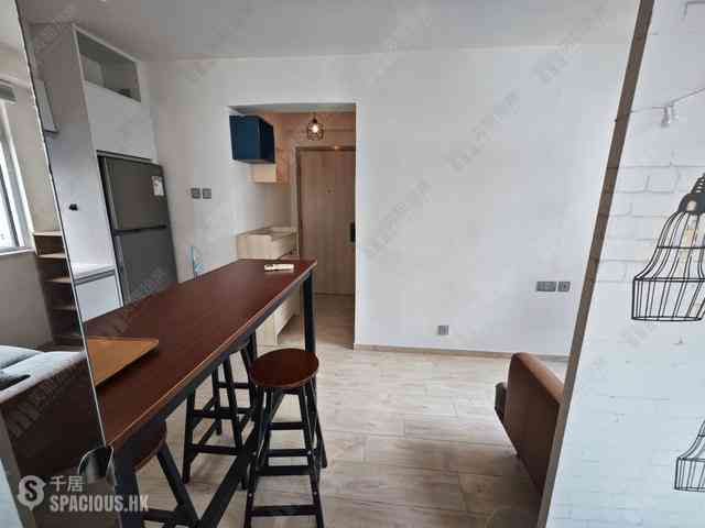 Sai Ying Pun - Fook Moon Building 05