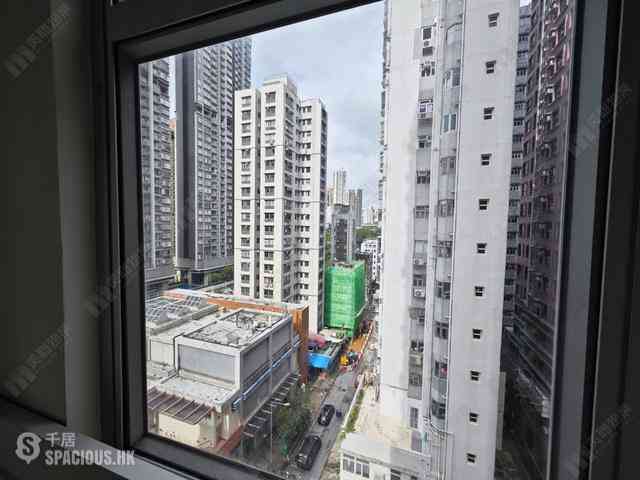 Sai Ying Pun - Fook Moon Building 07