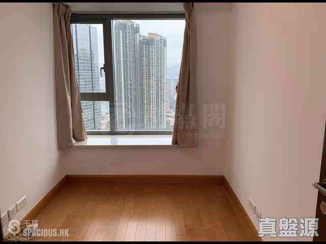 West Kowloon - The Harbourside Block 1 07