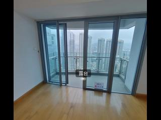 West Kowloon - The Harbourside Block 1 02