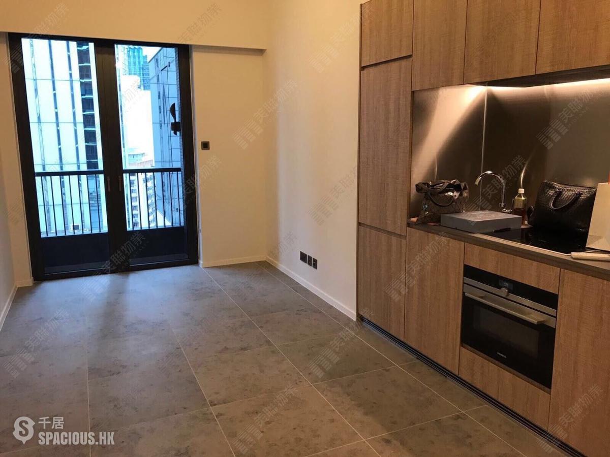 Sai Ying Pun - Bohemian House 01