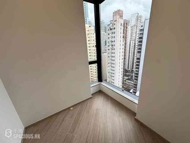 Kennedy Town - Kennedy Bay 05