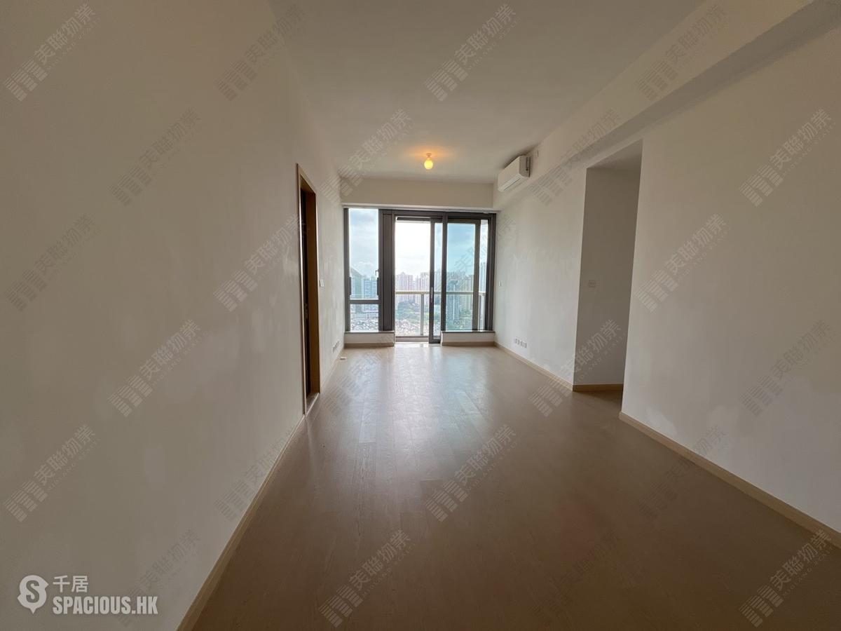 Wong Chuk Hang - The Southside Phase 2 La Marina 01