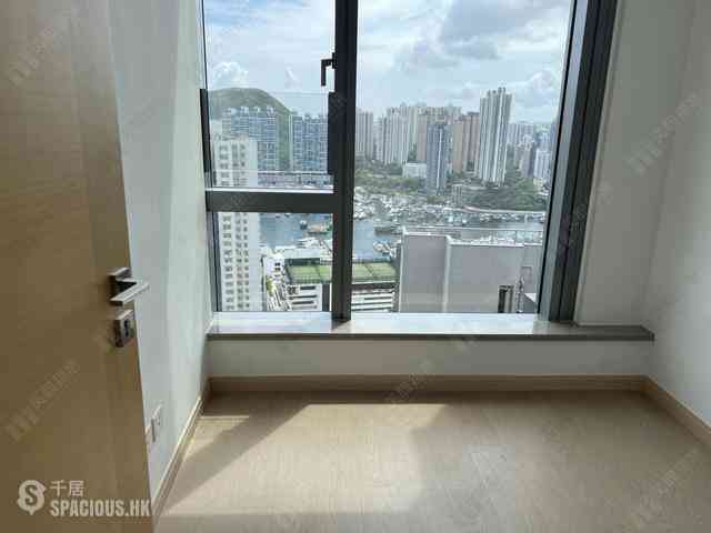 Wong Chuk Hang - The Southside Phase 2 La Marina 03