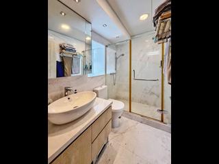 Mid Levels East - Monmouth Place 04
