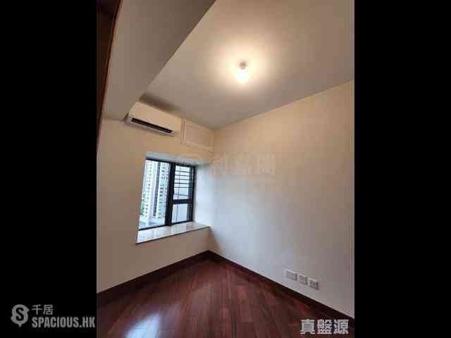 West Kowloon - The Arch Sun Tower (Block 1A) 06