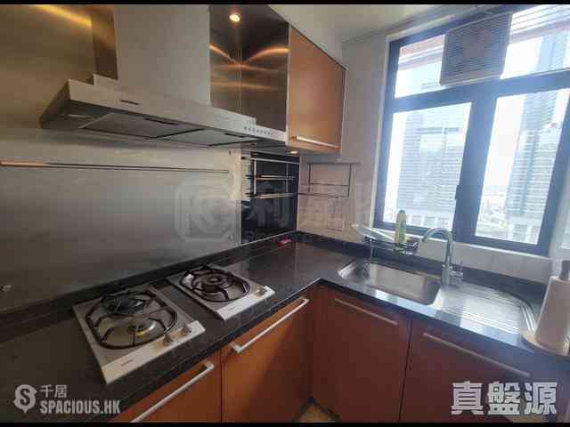West Kowloon - The Arch Moon Tower (Block 2A) 16