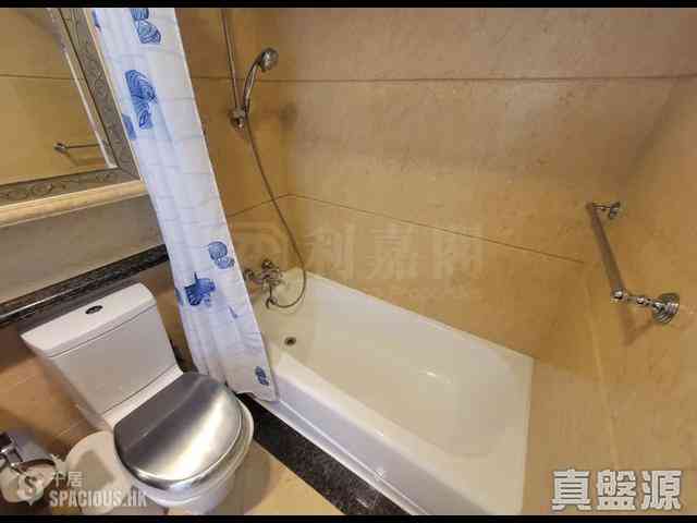 West Kowloon - The Arch Moon Tower (Block 2A) 19