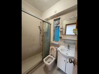 Wan Chai - Tonnochy Towers Block B 09