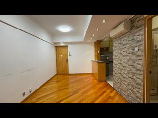 Wan Chai - Tonnochy Towers Block B 03