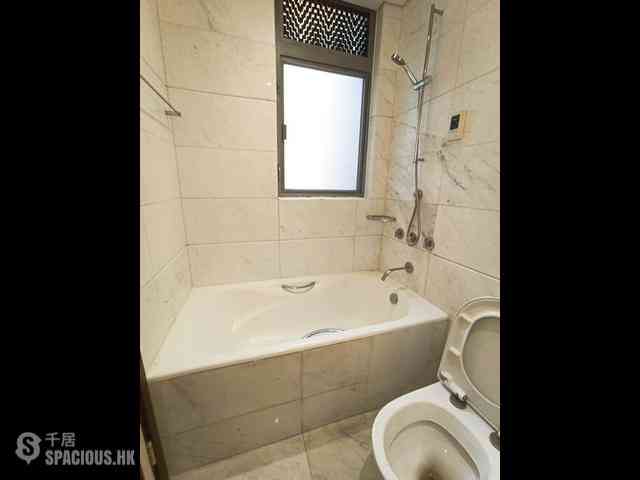 Sheung Wan - One Pacific Heights 07