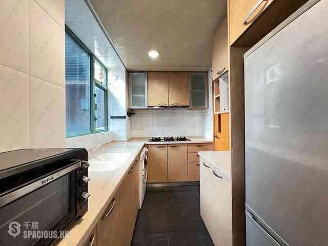 Sai Ying Pun - Bon-Point 13