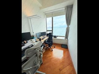 Shek Tong Tsui - Harbour One 04
