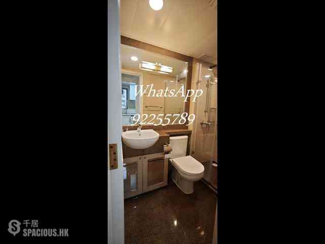 Sheung Wan - Queen's Terrace 06