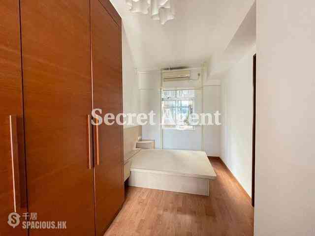 Mid Levels Central - Woodland Court 07
