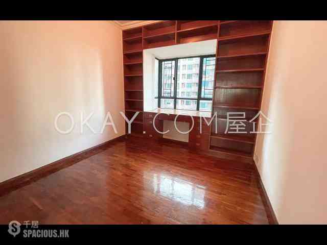 Mid Levels Central - Dynasty Court 10