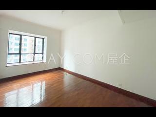 Mid Levels Central - Dynasty Court 12
