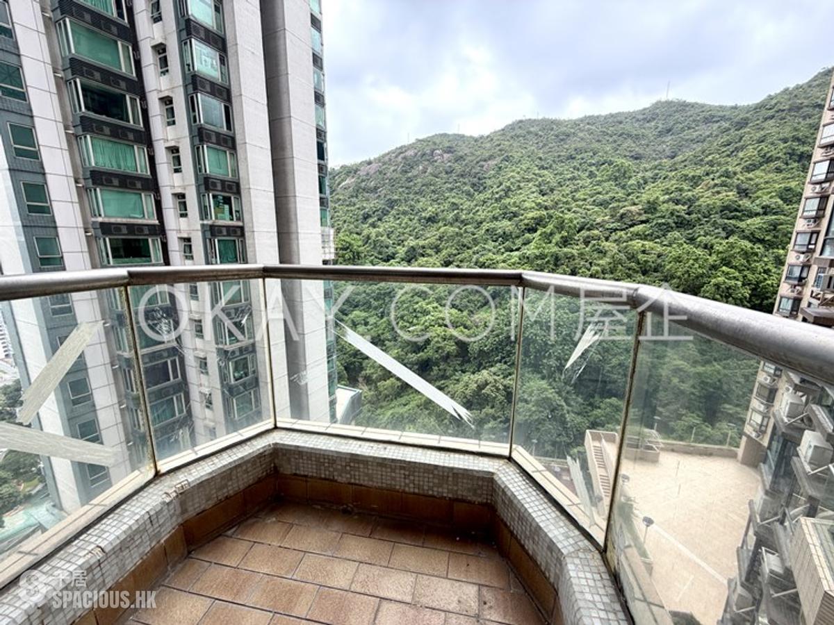 Tai Hang - Ronsdale Garden 01
