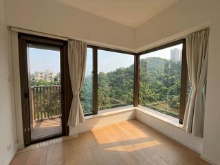 Shau Kei Wan - Island Garden 06