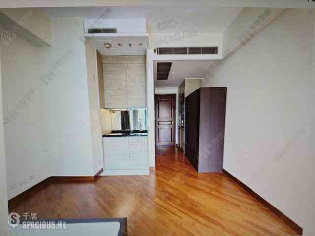 Wan Chai - The Avenue Phase 2 Block 2 01