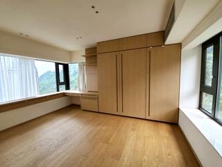 Mid Levels Central - Tavistock II 05
