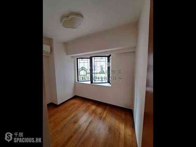 Sai Ying Pun - Ka Fu Building 05