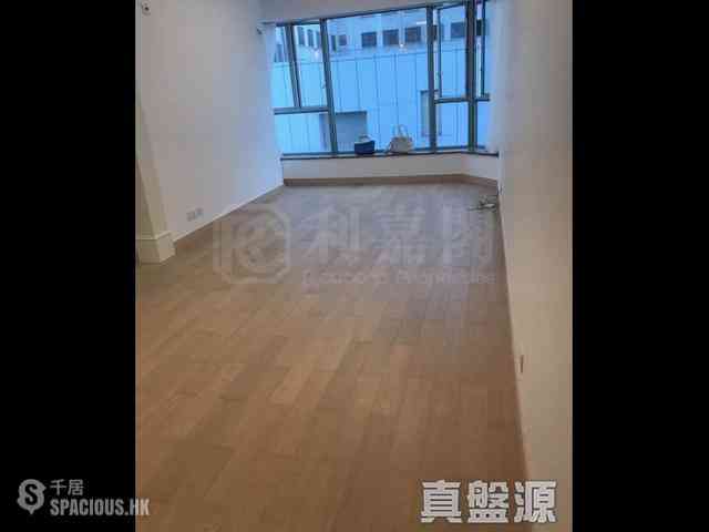Tsim Sha Tsui - The Victoria Towers Tower 3 02