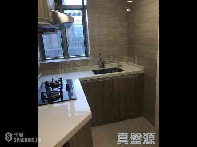 Tsim Sha Tsui - The Victoria Towers Tower 3 11