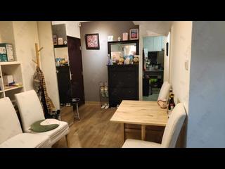 Sai Ying Pun - Tak Tung House 04