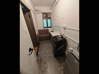 Mong Kok - Chun Yee Building 03