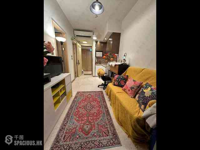 Sai Ying Pun - 63, Pokfulam Emerald House (Tower 2) 04