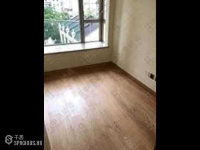 Sai Ying Pun - The Nova 05