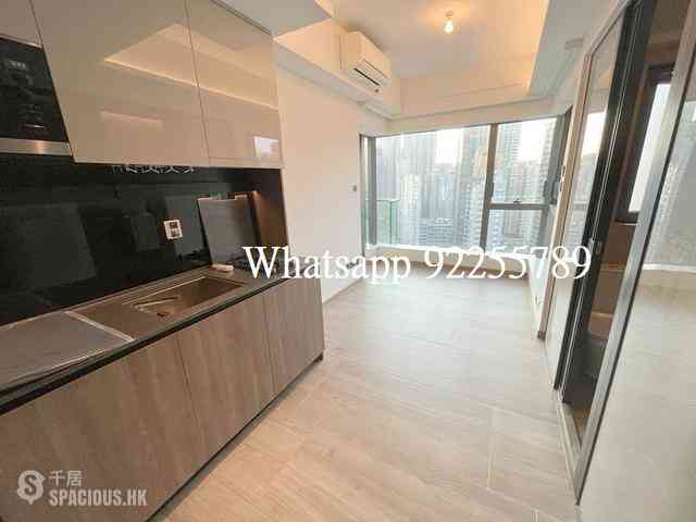 Sai Ying Pun - One・Artlane 01