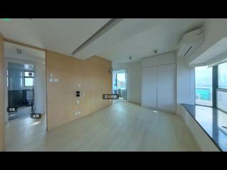 Mid Levels West - 80 Robinson Road 03